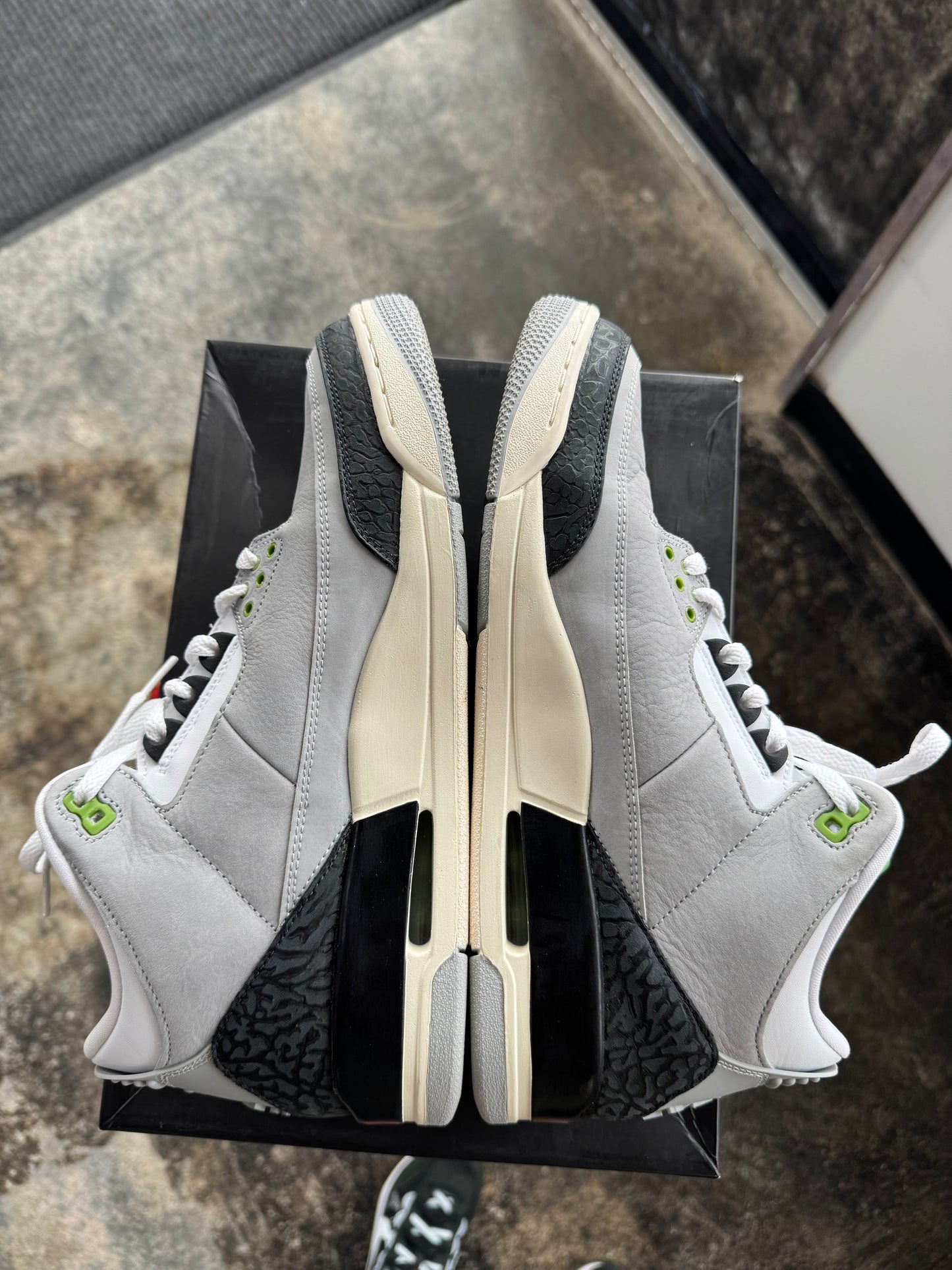 AIR JORDAN 3 RETRO “CHLOROPHYLL”