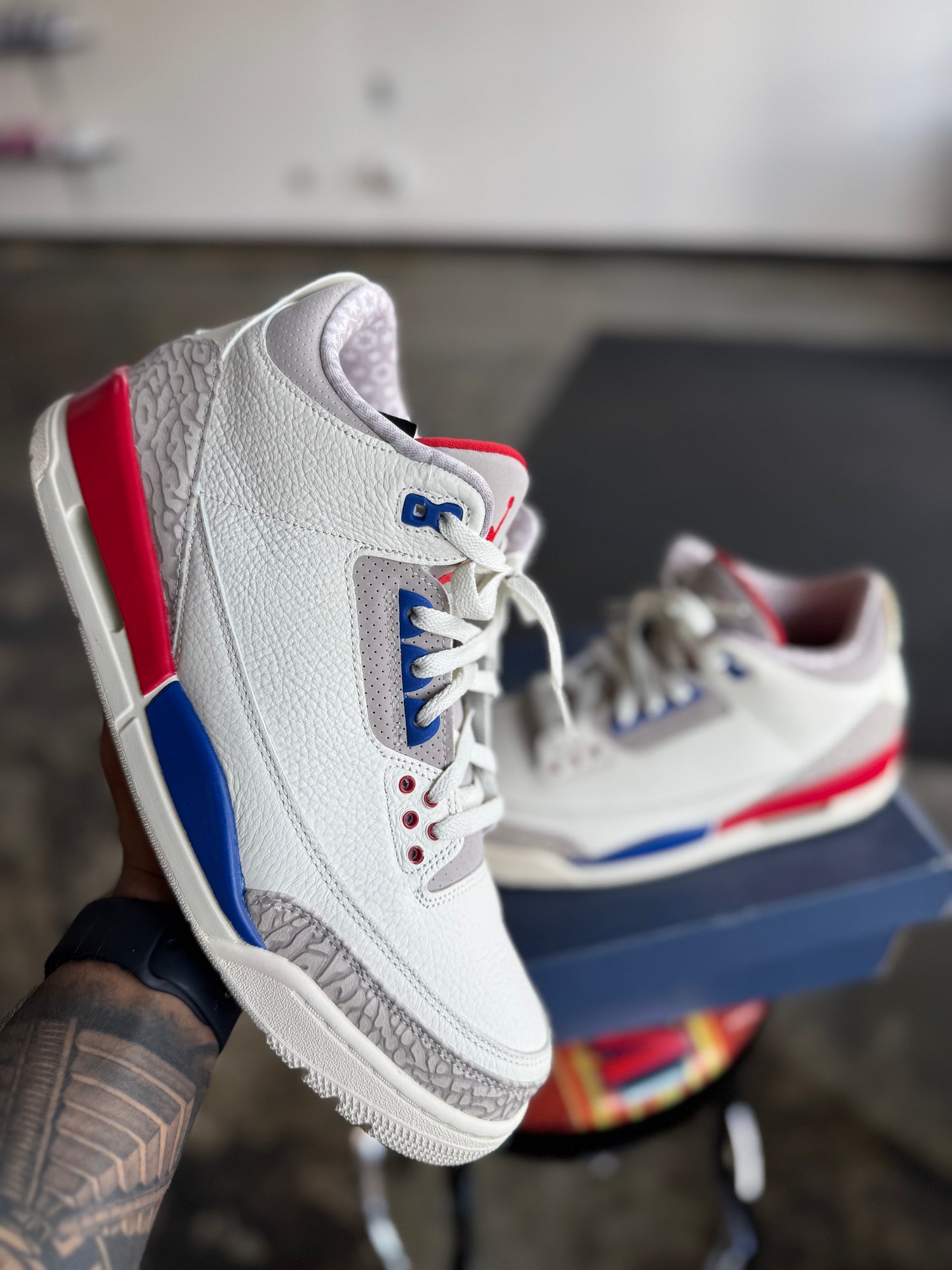AIR JORDAN 3 RETRO “INTERNATIONAL FLIGHT”