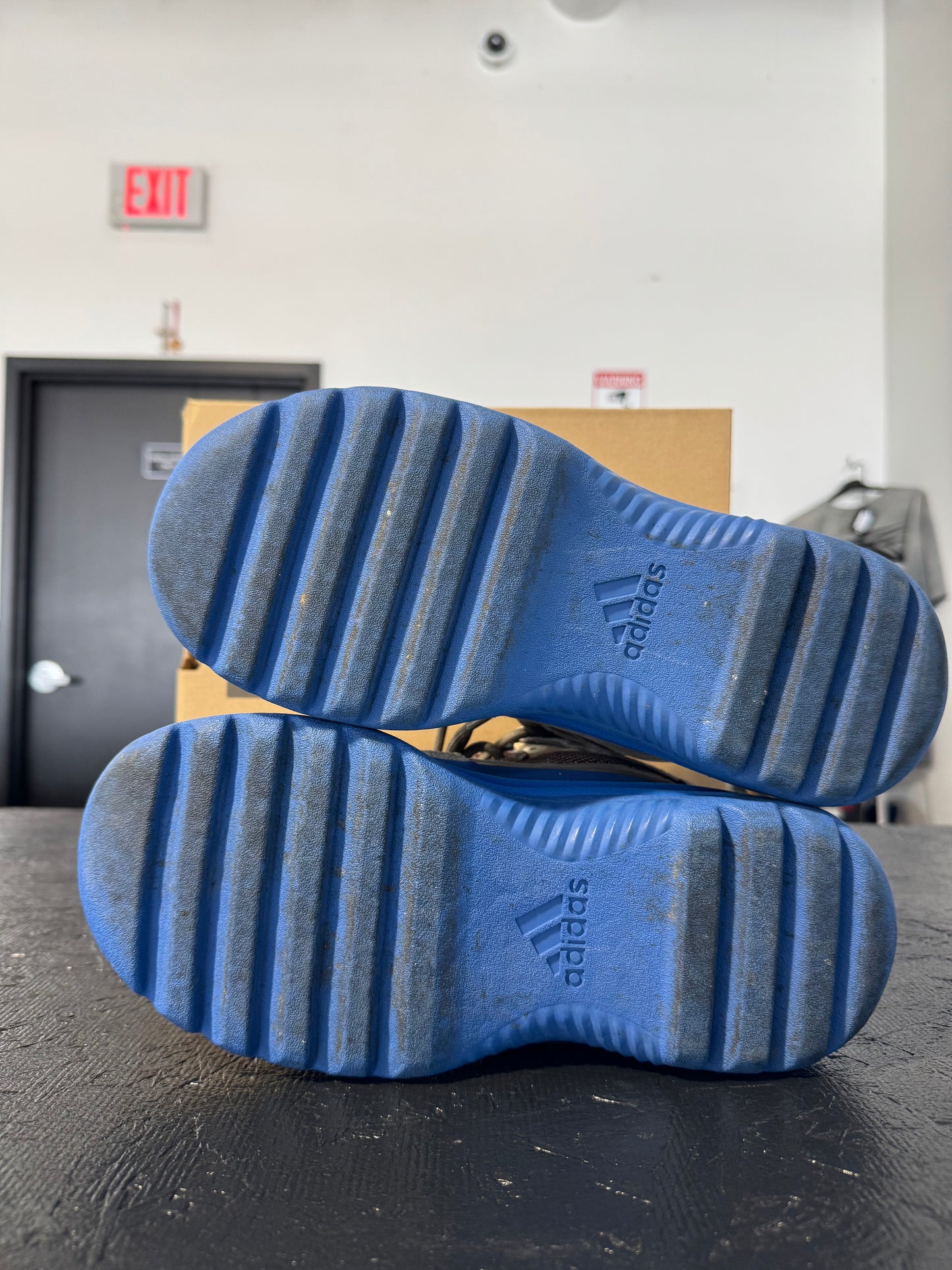 ADIDAS YEEZY DSRT BOOT “TAUPE BLUE”