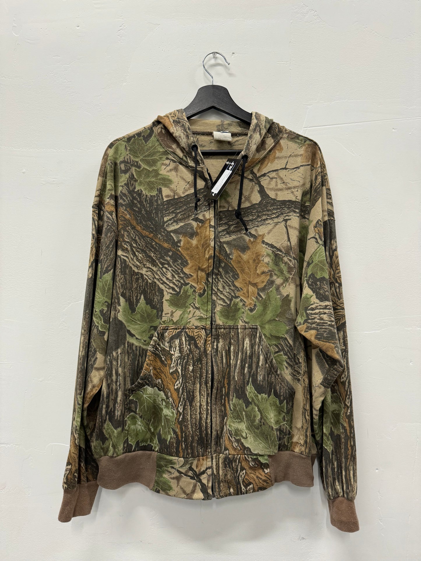 VINTAGE CAMO ZIP UP HOODIE