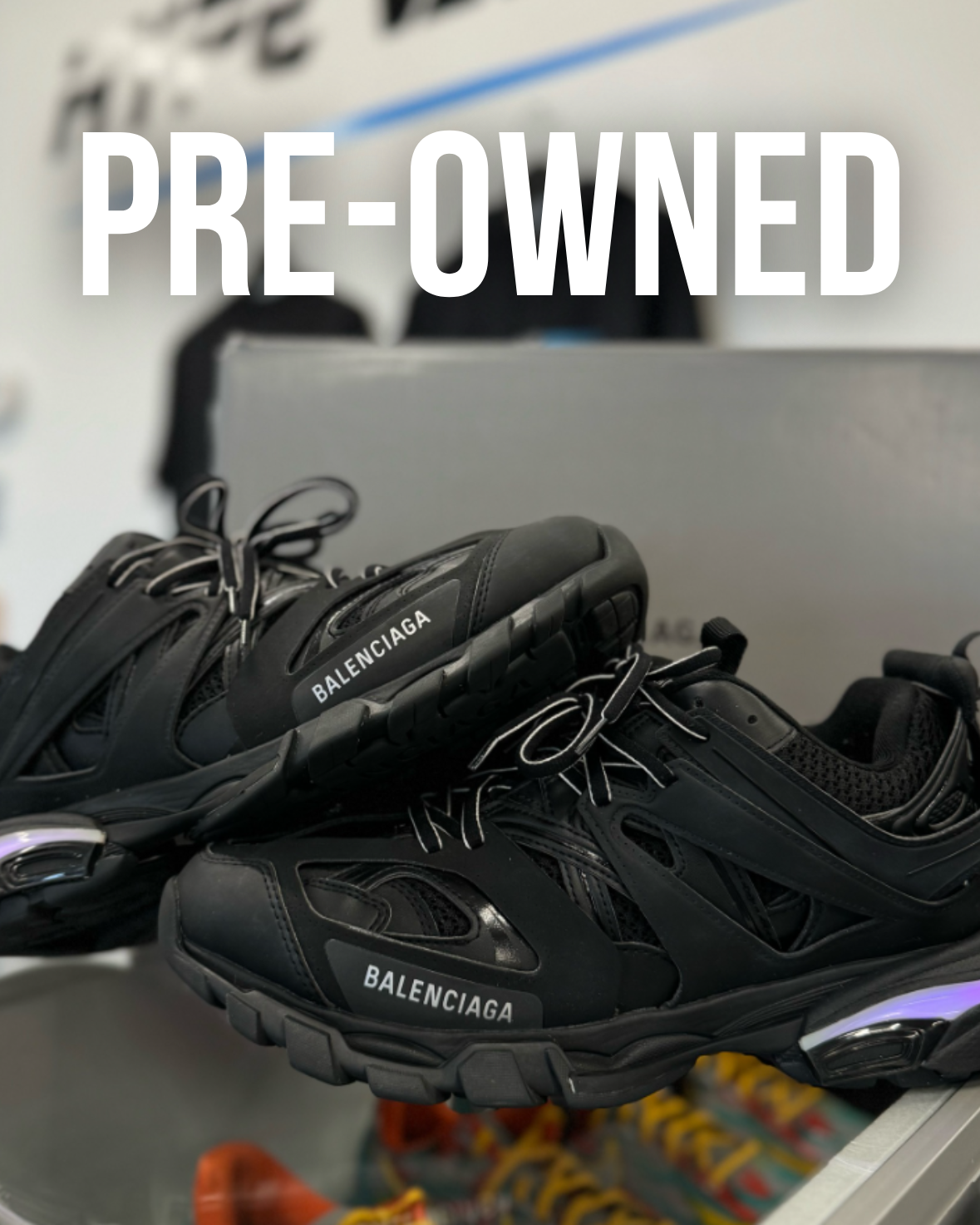 PRE-OWNED SHOES