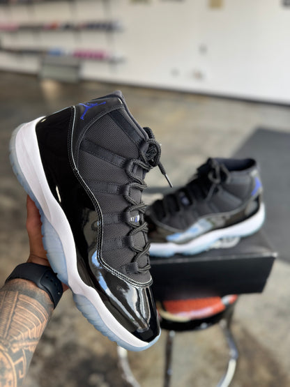 AIR JORDAN 11 RETRO “SPACE JAM”