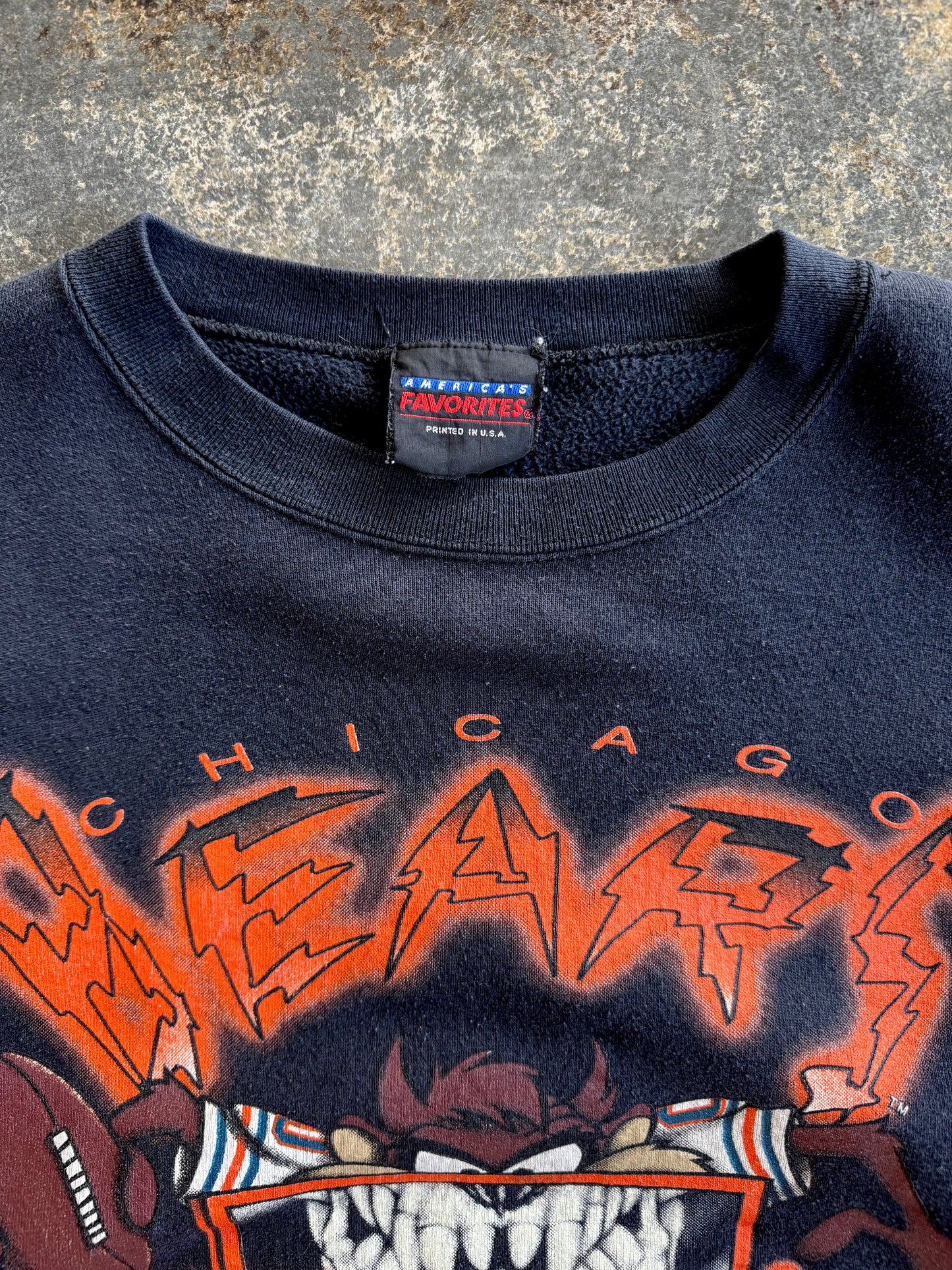 VINTAGE 90s Taz x Chicago Bears Crewneck