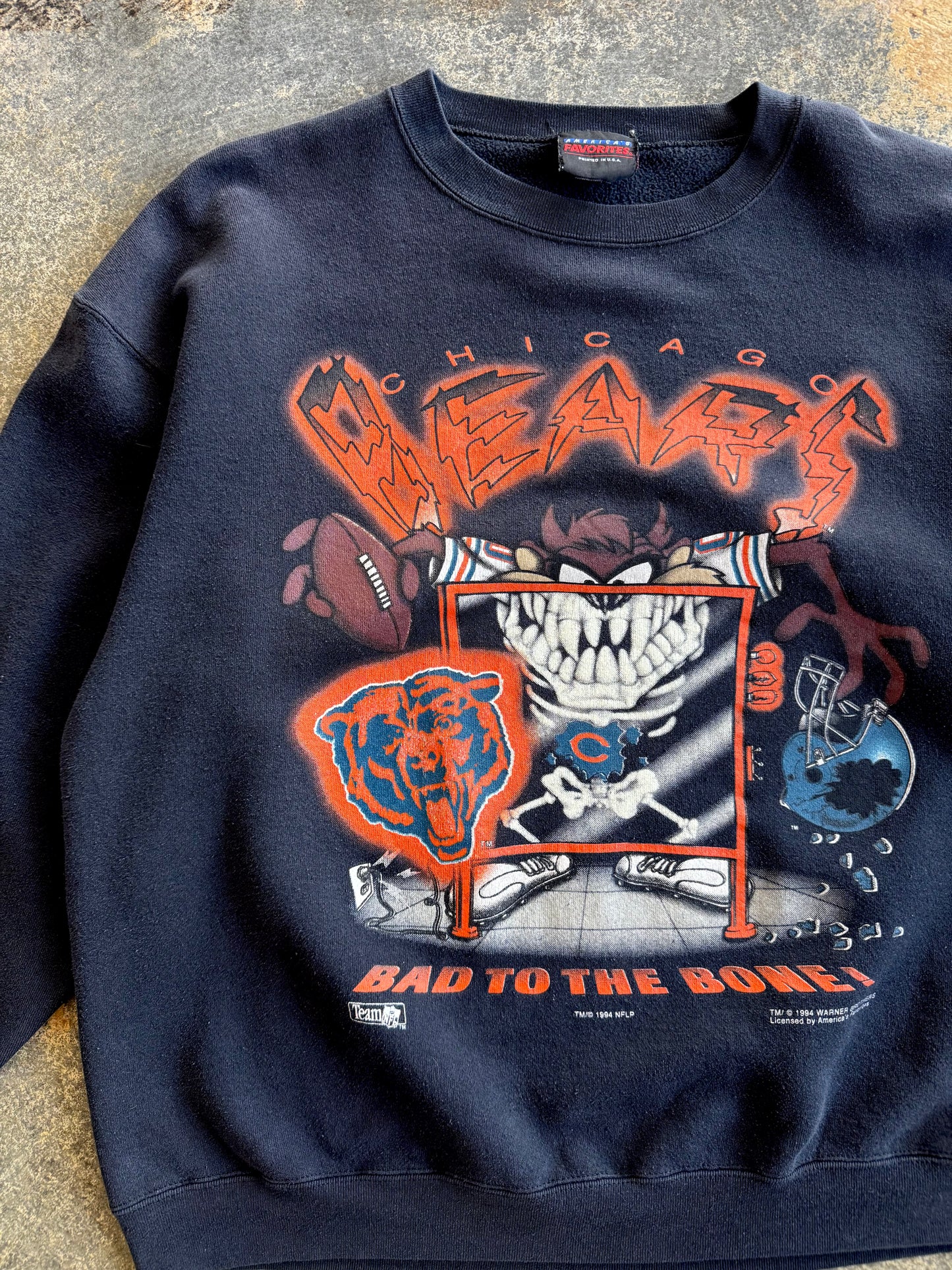 VINTAGE 90s Taz x Chicago Bears Crewneck