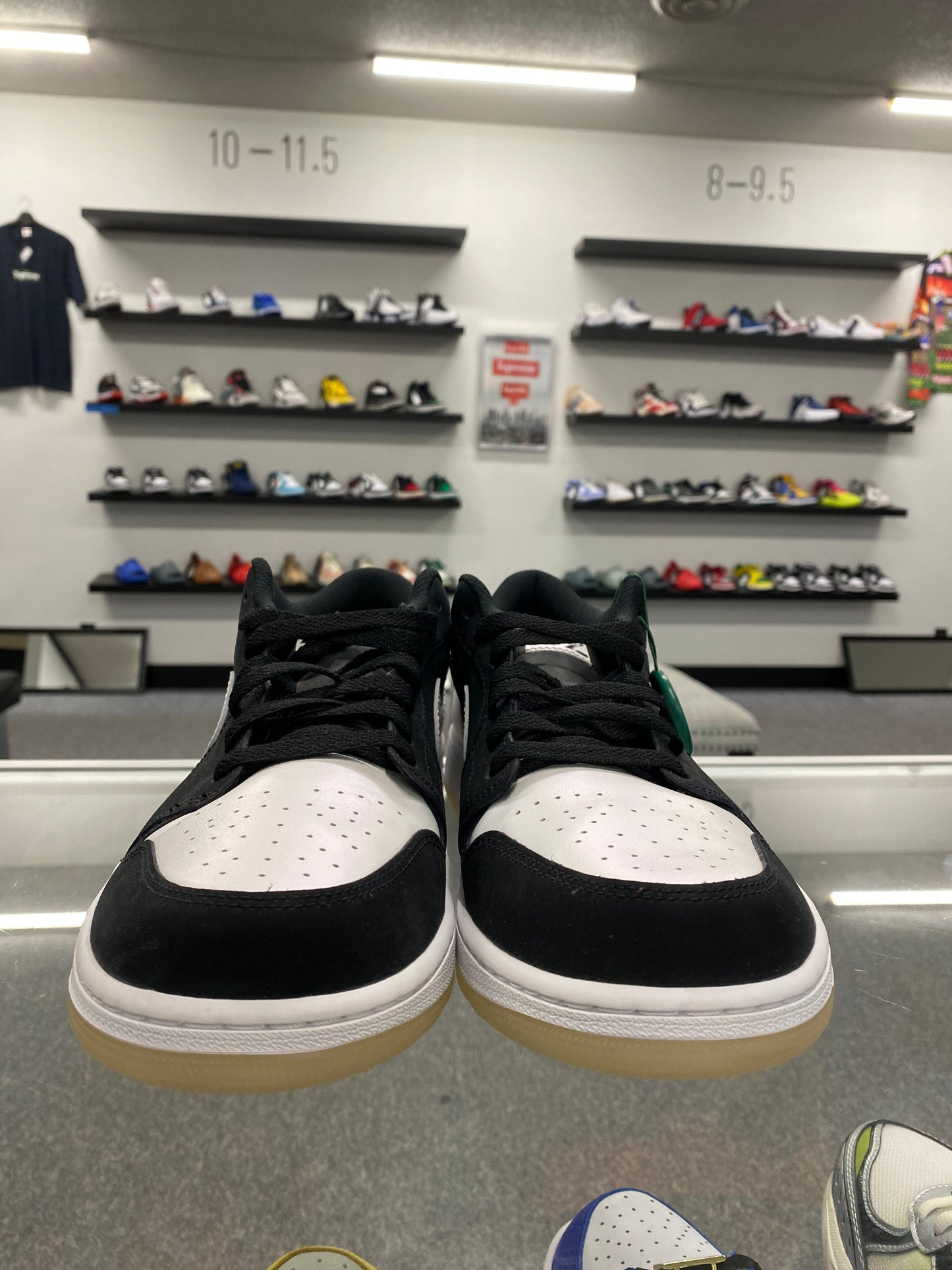 AIR JORDAN 1 LOW “DIAMOND SHORTS”