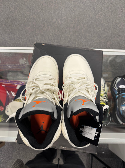 AIR JORDAN 5 RETRO “SHATTERED BACKBOARD”