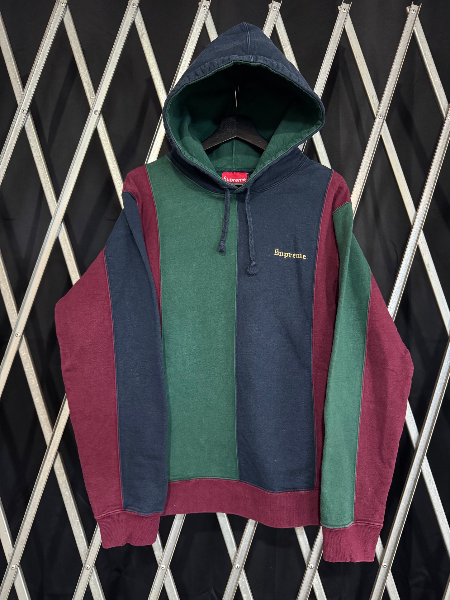 SUPREME TRICOLOR HOODIE