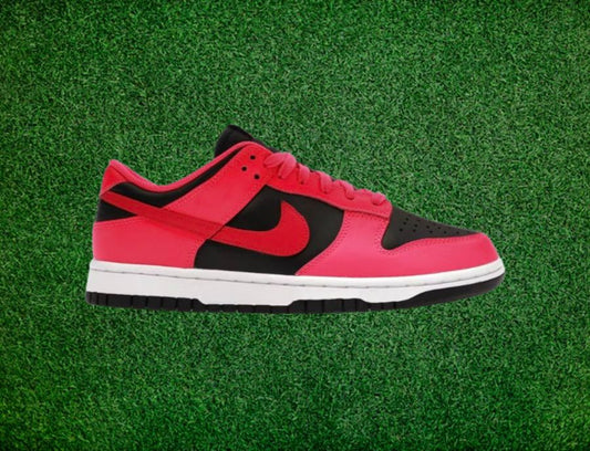 NIKE DUNK LOW FIERCE PINK BLACK