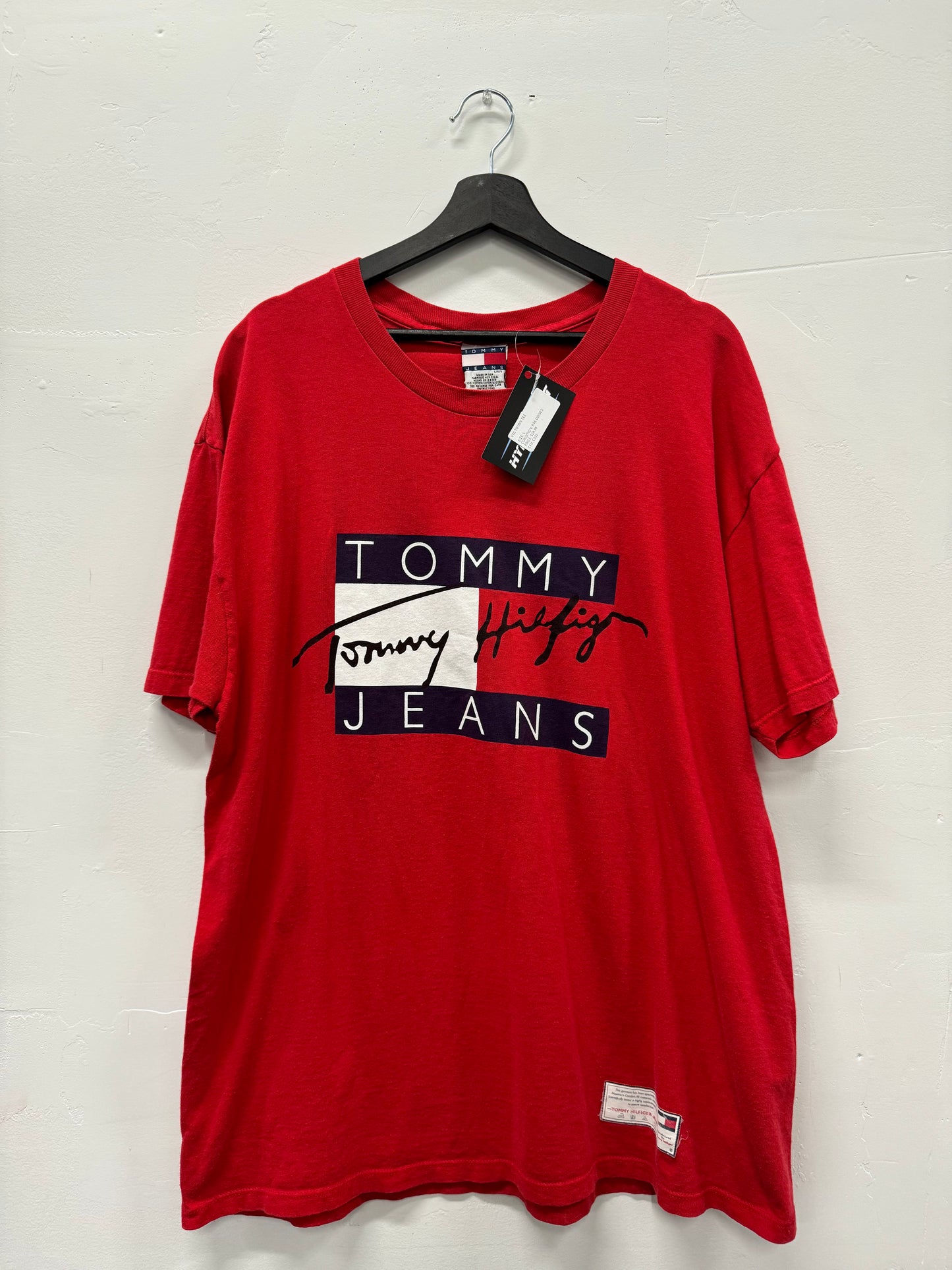 VINTAGE TOMMY T-SHIRT